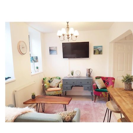 St Ives Apartment Private Parking With Garden 10 Minute Walk Into Town And Beach Bagian luar foto