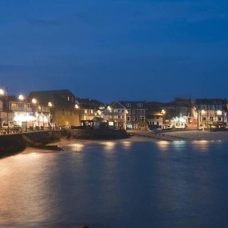 St Ives Apartment Private Parking With Garden 10 Minute Walk Into Town And Beach Bagian luar foto