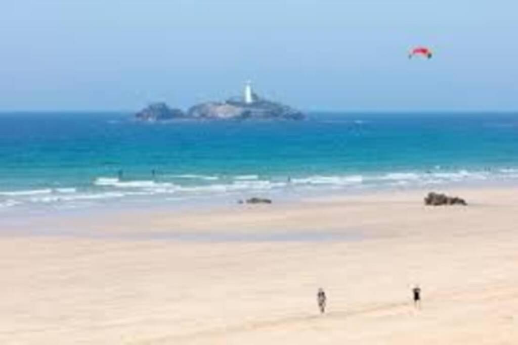 St Ives Apartment Private Parking With Garden 10 Minute Walk Into Town And Beach Bagian luar foto