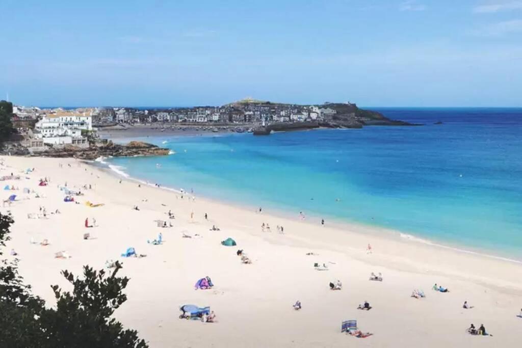 St Ives Apartment Private Parking With Garden 10 Minute Walk Into Town And Beach Bagian luar foto